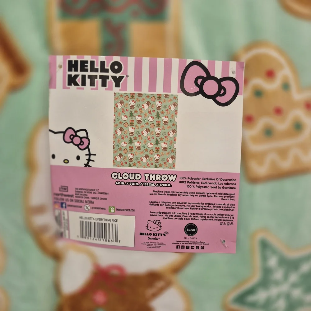 Hello Kitty Gingerbread Chritmas Cloud Throw Blanket - Pink and Green